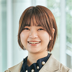村上 瞳さんの写真