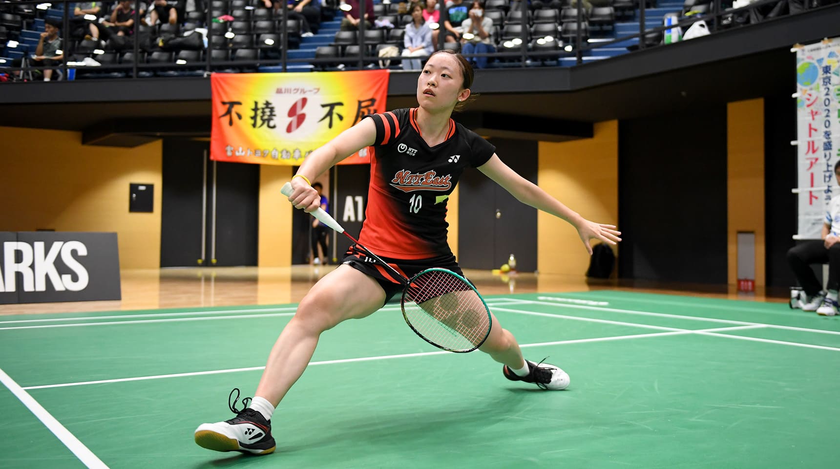 選手 スタッフ紹介 バドミントン部 Ntt東日本シンボルチーム 広報宣伝活動 Ntt東日本